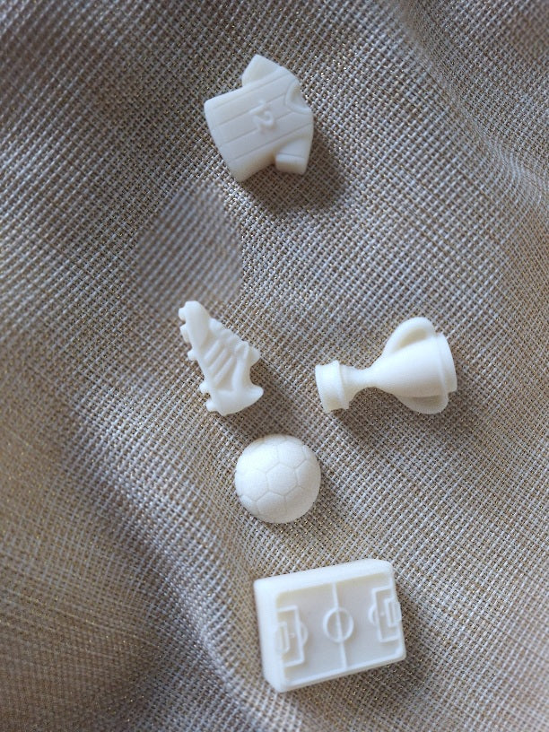 Eléments de decoration pour bougie football